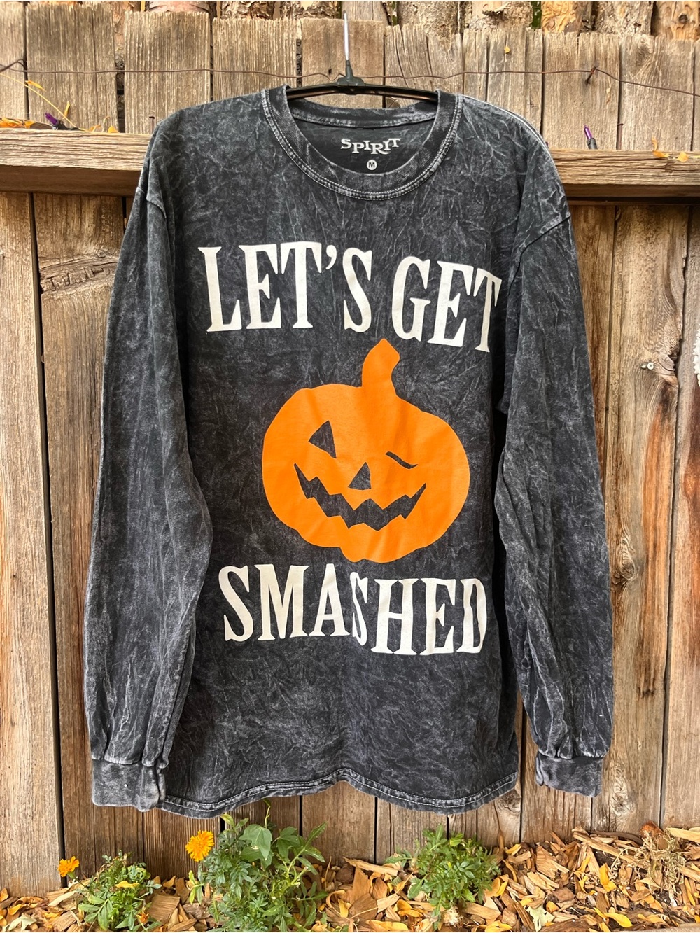 Spirit Halloween “Let's Get Smashed" Black & Orange Long-Sleeve Tee 🎃